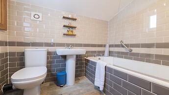 Stunning Beach House On the Beach