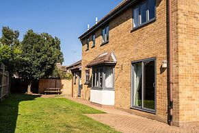 Burgess Beach House a Comfortable 4 bed House