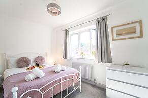 Burgess Beach House a Comfortable 4 bed House