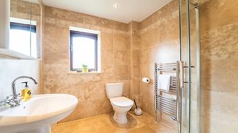 Burgess Beach House a Comfortable 4 bed House