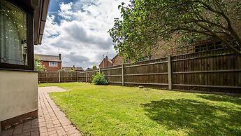 Burgess Beach House a Comfortable 4 bed House