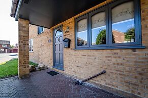 Burgess Beach House a Comfortable 4 bed House