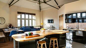 Stunning Maisonette - 3 bed - 3 Bath