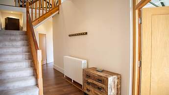 Stunning Maisonette - 3 bed - 3 Bath