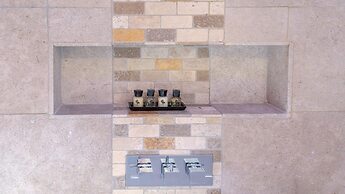 Beach Breeze Cottage Near the Beach