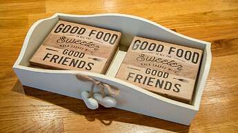 Beach Breeze Cottage Near the Beach