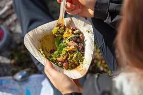 Haltia Lake Lodge nature boutique hotel & glamping