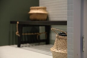 Haltia Lake Lodge nature boutique hotel & glamping