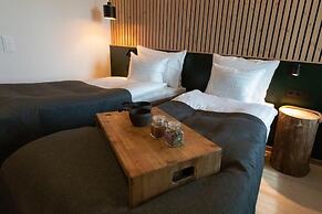 Haltia Lake Lodge nature boutique hotel & glamping