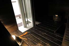 Haltia Lake Lodge nature boutique hotel & glamping