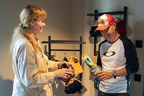 Haltia Lake Lodge nature boutique hotel & glamping