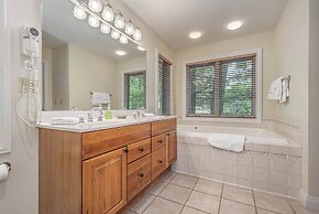 Sunset Pointe by Taylor Made Deep Creek