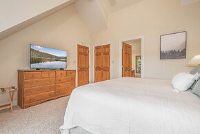 Sunset Pointe by Taylor Made Deep Creek