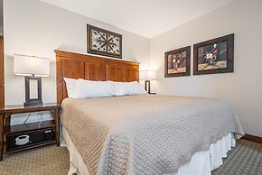 Suites at Silver Tree A123