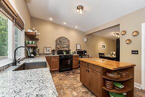 Rustic Retreat by Taylor Made Deep Creek