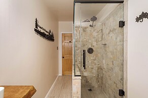 Rustic Retreat by Taylor Made Deep Creek