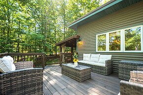 Rustic Retreat by Taylor Made Deep Creek