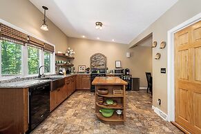 Rustic Retreat by Taylor Made Deep Creek