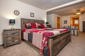 Fairway Breeze by Taylor Made Deep Creek