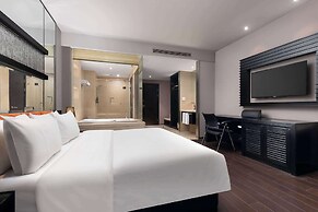 Ramada by Wyndham Zhenjiang Dagang New District