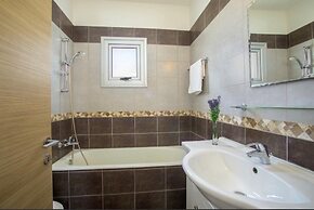 Villa Marina in Pernera