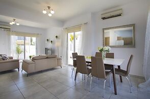 Villa Marina in Pernera