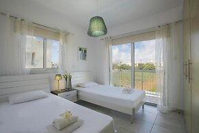 Villa Marina in Pernera