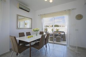 Villa Marina in Pernera