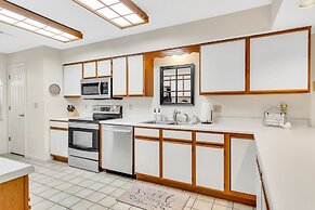 Suite Spot At The Foothills 2 Bedroom Condo by RedAwning