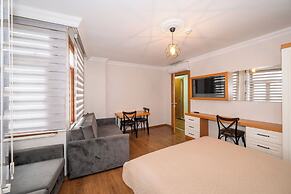 Aras Life Hotel