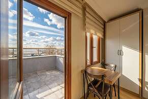 Aras Life Hotel