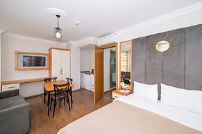 Aras Life Hotel