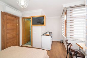 Aras Life Hotel
