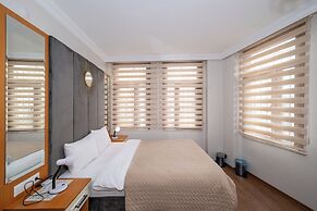 Aras Life Hotel