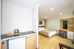 Aras Life Hotel