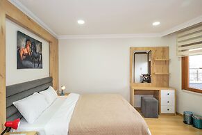 Aras Life Hotel