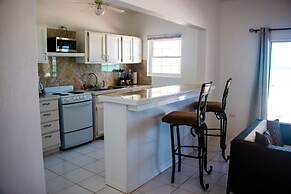 Rendezvous Bay Hotel