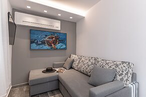 Mariet Naxos Elegant Suites