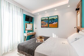 Mariet Naxos Elegant Suites