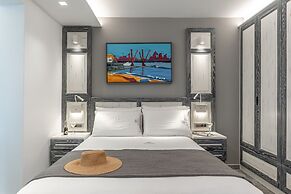 Mariet Naxos Elegant Suites