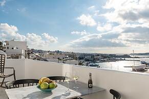 Mariet Naxos Elegant Suites