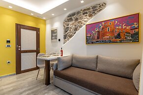 Mariet Naxos Elegant Suites