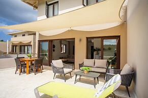 Blue Bay Green View