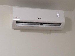 Poets Apertment in Armeos Masouri