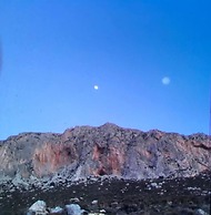 Poets Apertment in Armeos Masouri