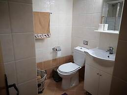 Poets Apertment in Armeos Masouri