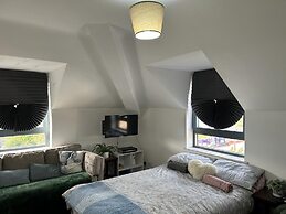 3 Bed, Sleeps 5, Wifi, Free Parking