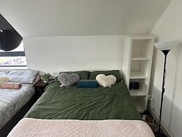 3 Bed, Sleeps 5, Wifi, Free Parking
