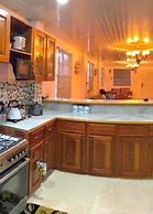 Relaxing 2 Bedroom Property for up to 4 Person