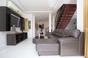 Holiday Bliss 3BR Pool Villa Lancelot 2